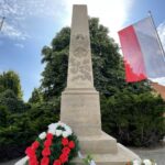 03.08.2021. Opatów. Pomnik majora Ludwika Topora Zwierzdowskiego i powstańców styczniowych po odnowieniu / Emilia Sitarska / Radio Kielce