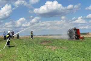 22.08.2021. Pożary pól i maszyn rolniczych / OSP Bodzechów