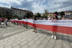 01.08.2021. Ostrowiec Świętokrzyski. Żywy znak Polski Walczącej / Emilia Sitarska / Radio Kielce