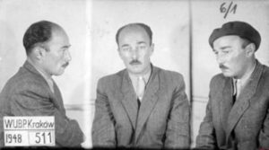 Paweł Jasienica (Lech Leon Beynar) po aresztowaniu przez UB 1948 / IPN / wikipedia.org