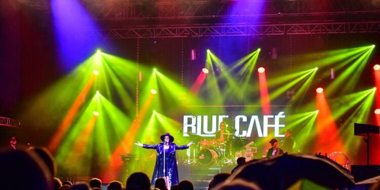 Zespół Blue Cafe. / Kutnowski Dom Kultury/Facebook