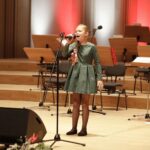 27.08.2021 Kielce. Filharmonia Świętokrzyska. Koncert pieśni patriotycznych. Michalina Cedro / Jarosław Kubalski / Radio Kielce