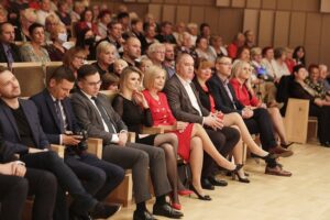 27.08.2021 Kielce. Filharmonia Świętokrzyska. Koncert pieśni patriotycznych / Jarosław Kubalski / Radio Kielce