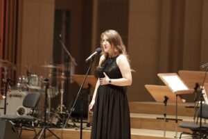 27.08.2021 Kielce. Filharmonia Świętokrzyska. Koncert pieśni patriotycznych. Ilona Zakrzewska / Jarosław Kubalski / Radio Kielce
