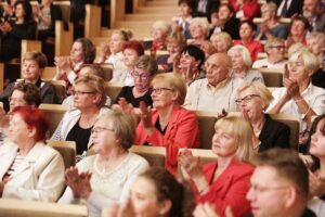27.08.2021 Kielce. Filharmonia Świętokrzyska. Koncert pieśni patriotycznych / Jarosław Kubalski / Radio Kielce