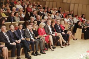 27.08.2021 Kielce. Filharmonia Świętokrzyska. Koncert pieśni patriotycznych / Jarosław Kubalski / Radio Kielce