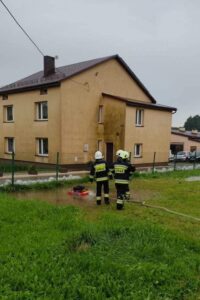 30.08.2021. Tumlin. Lokalne podtopienia po ulewach / OSP KSRG Samsonów