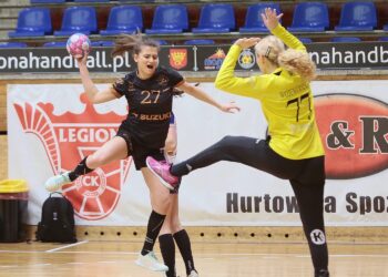 27.03.2021. Kielce. 14. kolejka I ligi piłkarek ręcznych Suzuki Korona Handball - MKS Karczew / Wiktor Taszłow / Radio Kielce