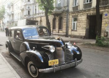 Końskie. Kolekcja zabytkowych samochodów Adama Kwiela. Na zdjęciu: 1939 cadillac Fleetwood / archiwum Adam Kwiel