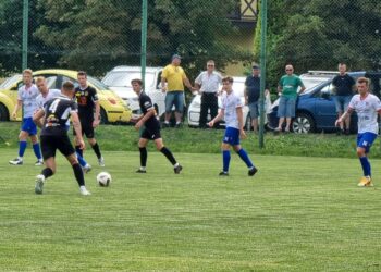 17.07.2021. Ostrowiec Św. Sparing KSZO - Wisła Sandomierz / Maciej Makuła / Radio Kielce