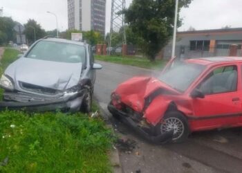17.09.2021. Ostrowiec Św. Wypadek / Ratownictwo Powiatu Ostrowieckiego