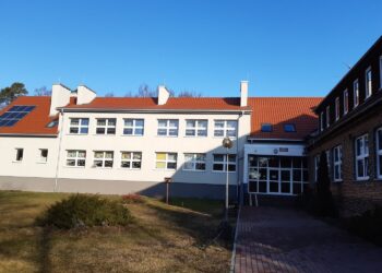 Szkoła Podstawowa im. Janusza Korczaka w Krynicy Morskiej / Facebook