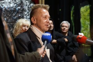 07.09.2021. Kielce. Teatr Lalki i Aktora „Kubuś”. Konferencja prasowa przed premierą spektaklu „Lato Muminków”. Na zdjęciu Piotr Bogusław Jędrzejczak - dyrektor Teatr Lalki i Aktora „Kubuś” / Anna Kwapisz / Radio Kielce