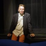07.09.2021. Kielce. Teatr Lalki i Aktora „Kubuś”. Konferencja prasowa przed premierą spektaklu „Lato Muminków”. Na zdjęciu Piotr Bogusław Jędrzejczak - dyrektor Teatr Lalki i Aktora „Kubuś” / Anna Kwapisz / Radio Kielce