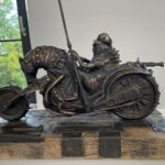 25.09.2021. Ćmielów, Galeria Van Rij. Wystawa prac Tomasza Sętowskiego / Anna Głąb / Radio Kielce