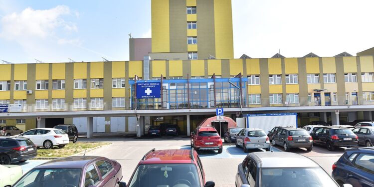 Szpital w Końskich będzie sprzedawał posiłki na zewnątrz