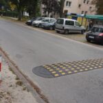 29.09.2021. Kielce. Ulica Marszałkowska. Progi zwalniające / Marcin Marszałek / Radio Kielce