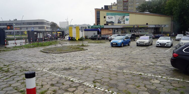 Więcej miejsc parkingowych to wyzwanie dla deweloperów