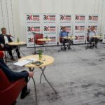 12.09.2021. Kielce. Studio Polityczne Radia Kielce. Na zdjęciu (od lewej): Michał Kita - Radio Kielce, Krzysztof Słoń - senator PiS, Arkadiusz Bąk - PSL - Koalicja Polska, Paweł Wałdon - PO - Koalicja Obywatelska i Andrzej Szejna - poseł Nowej Lewicy / Piotr Kwaśniewski / Radio Kielce