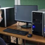 14.09.2021. Kielce. Nowe komputery w Zespole Szkół Elektrycznych / Anna Kwapisz / Radio Kielce