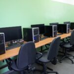 14.09.2021. Kielce. Nowe komputery w Zespole Szkół Elektrycznych / Anna Kwapisz / Radio Kielce