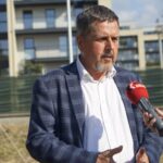 14.09.2021. Kielce. Wbicie łopaty pod budowę siedziby TVP3 Kielce. Na zdjęciu: Jarosław Karyś - przewodniczący Rady Miasta Kielce / Anna Kwapisz / Radio Kielce