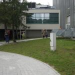 23.09.2021. Kielce. Próbna ewakuacja alarmowa w Świętokrzyskim Urzędzie Wojewódzkim w Kielcach / Anna Kwapisz / Radio Kielce