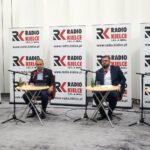 26.09.2021. Kielce. Studio Polityczne Radia Kielce. Na zdjęciu (od lewej): Piotr Wawrzyk - PiS, Krzysztof Sławiński - PO, Michał Sokolnicki - Konfederacja, Andrzej Szejna-  Nowa Lewica / Dionizy Krawczyński / Radio Kielce