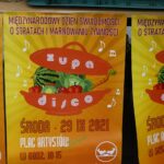 29.09.2021. Kielce. Plac Artystów. Gotowanie Kieleckiego Banku Żywności / Anna Kwapisz / Radio Kielce