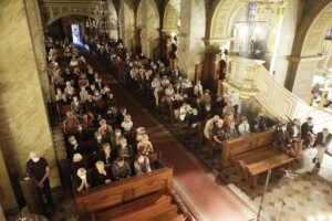 12.09.2021 Kielce. Katedra. II Świętokrzyskie Dni Muzyki Dawnej im. Wincentego z Kielc. Schola Vox Clamantis – Estonia / Jarosław Kubalski / Radio Kielce