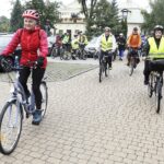 18.09.2021 Kielce. Pielgrzymka rowerowa na Święty Krzyż. Wyjazd z Placu Jana Pawła II / Jarosław Kubalski / Radio Kielce