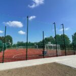 15.09.2021.Włostów. Otwarcie wielofunkcyjnego boiska przy Publicznej Szkole Podstawowej im. Romana Koseły / Emilia Sitarska / Radio Kielce