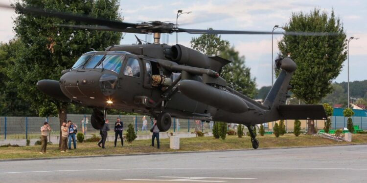 Śmigłowiec Sikorsky Black Hawk / Wiktor Taszłow / Radio Kielce