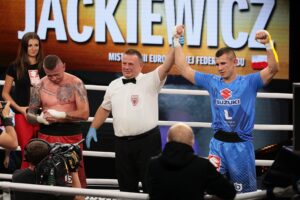 04.09.2021. Kielce. Suzuki Boxing Night 7 PRO. Walka Bartosz Gołębiewski - Rafał Jackiewicz / Wiktor Taszłow / Radio Kielce