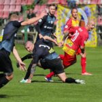 05.09.2021. Kielce. Mecz Banda Świrów - Kibice Korony. Na zdjęciu (od prawej): Maciej Korzym, Vlastimir Jovanović / Wiktor Taszłow / Radio Kielce