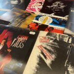 26.09.2021. Kielce. Giełda płyt winylowych, kompaktowych oraz kaset magnetofonowych / Iwona Murawska / Radio Kielce