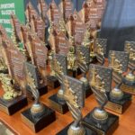 26.09.2021. Zagnańsk. I Ogólnopolski Turniej Szachowy z okazji 1021. urodzin Dębu Bartka / Iwona Murawska / Radio Kielce