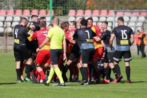 05.09.2021. Kielce. Mecz Banda Świrów - Kibice Korony / Wiktor Taszłow / Radio Kielce