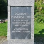 20.09.2021. Opatowiec. Pomnik Marszałka Józefa Piłsudskiego / Marta Gajda-Kruk / Radio Kielce