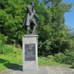 20.09.2021. Opatowiec. Pomnik Marszałka Józefa Piłsudskiego / Marta Gajda-Kruk / Radio Kielce