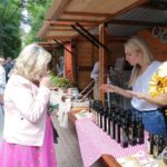 04.09.2021. Busko Zdrój. Polskie Kulinaria 2021. Smacznie, zdrowo i zdrojowo - Jarmark Norbertański / Marta Gajda-Kruk / Radio Kielce