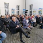 21.09.2021. Pińczów. Przekazanie XVIII-wiecznego starodruku do zbiorów Muzeum Regionalnego / Marta Gajda-Kruk / Radio Kielce