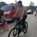 26.09.2021. Podolany. I Rowerowy Rajd Strażacki Powiatu Kazimierskiego pod hasłem „Jedziemy dla Kacpra” / Marta Gajda-Kruk / Radio Kielce