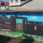 27.09.2021. Pińczów. Okolicznościowy mural upamiętniający lokację Pińczowa / Marta Gajda-Kruk / Radio Kielce
