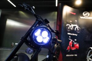 17.09.2021. Kielce. Targi Bike-Expo. Forum dotyczące elektromobilności / Jarosław Kubalski / Radio Kielce