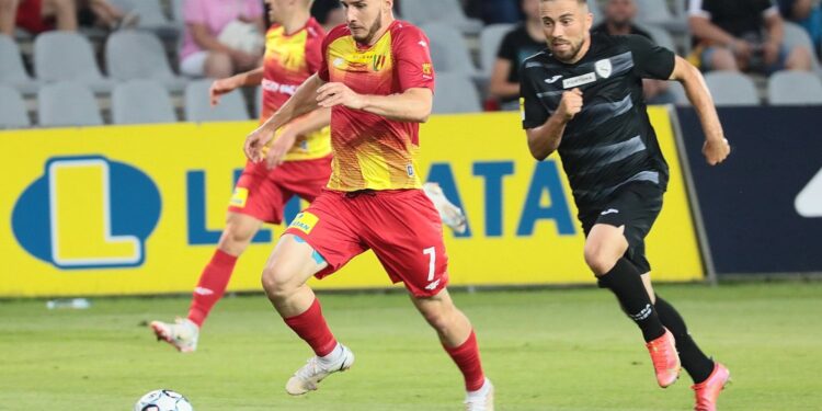 30.07.2021. Kielce. Mecz Korona Kielce - Skra Częstochowa / Wiktor Taszłow / Radio Kielce