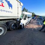 06.09.2021. Skarżysko-Kamienna. Wypadek z udziałem osobowego busa / Jarosław Kubalski / Radio Kielce