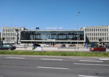 16.08.2021. Kielce. Dworzec PKP / Wiktor Taszłow / Radio Kielce