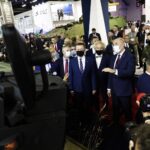 07.09.2021. Kielce. Minister Mariusz Błaszczak z wizytą na XXIX Międzynarodowym Salonie Przemysłu Obronnego w Targach Kielce / Jarosław Kubalski / Radio Kielce