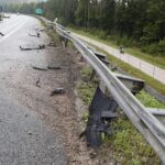 18.09.2021. Jaworznia. Kolizja na S7 / Jarosław Kubalski / Radio Kielce